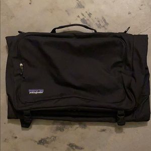 Patagonia Garment Bag